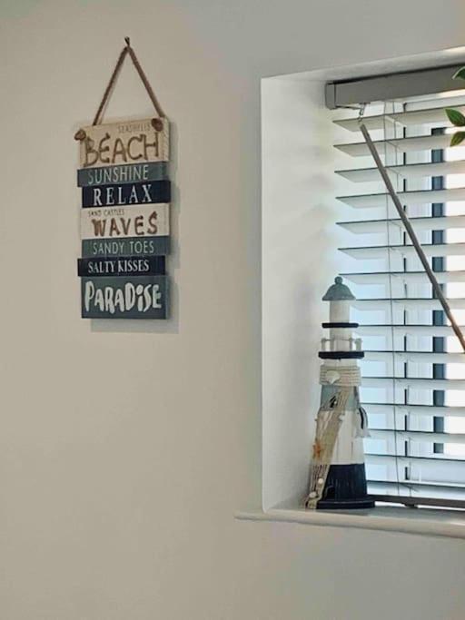 Bournemouth Nr Town Beach Train Coach Shops Lovely Entire Apartment Allows Quiet Good Dogs Dış mekan fotoğraf