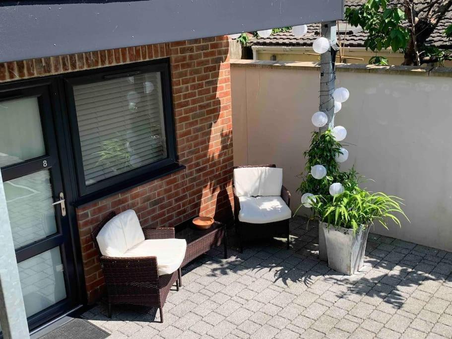 Bournemouth Nr Town Beach Train Coach Shops Lovely Entire Apartment Allows Quiet Good Dogs Dış mekan fotoğraf